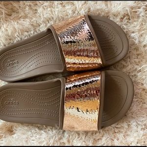 Cute Croc gold sandals size 9